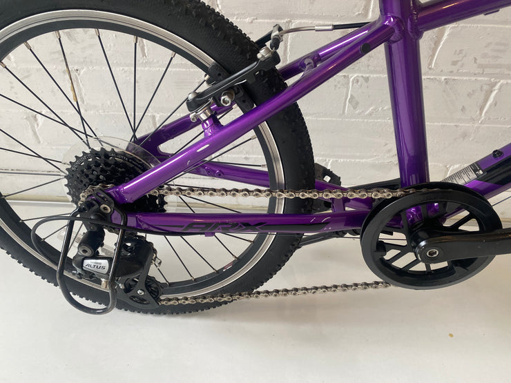 Giant ARX 20” purple