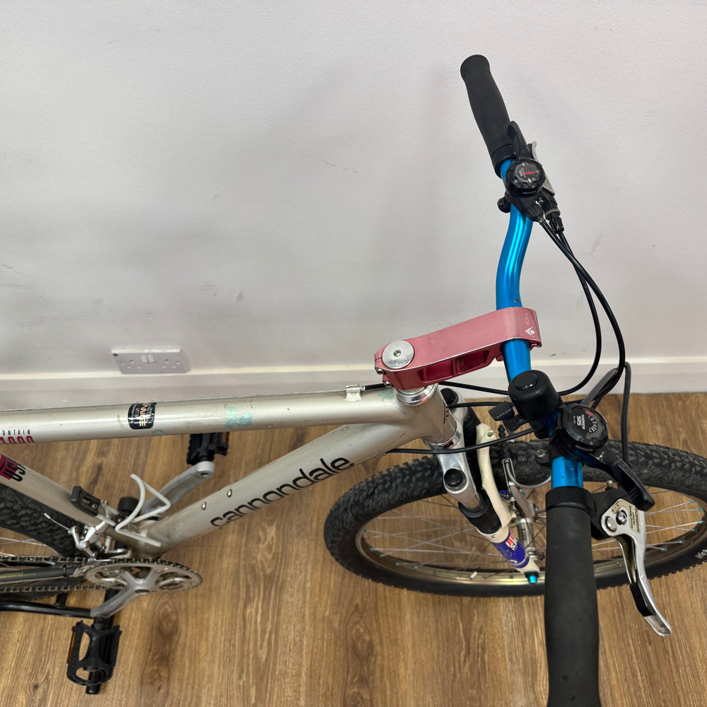 
                  
                    Cannondale Cannondale Mountain 1000
                  
                