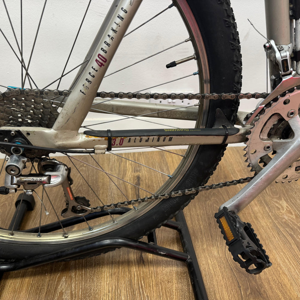 
                  
                    Cannondale Cannondale Mountain 1000
                  
                