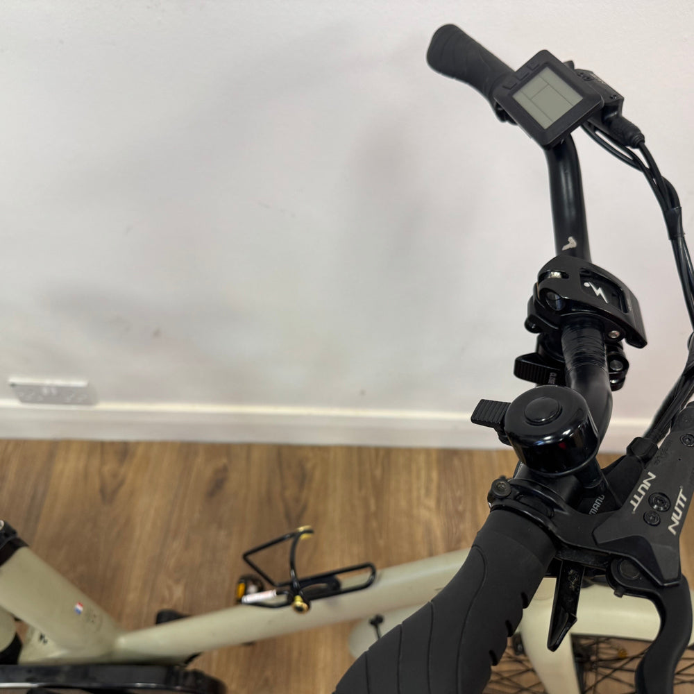 
                  
                    I Cycle Ltd Eovolt Evening 24'' Semi Folding Electric Bike - pre loved
                  
                