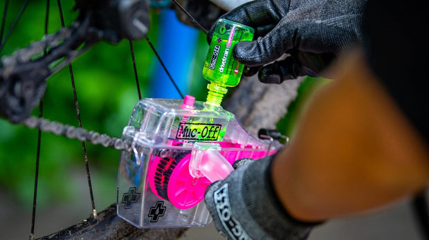 MUC-OFF X-3 Dirty Chain Machine